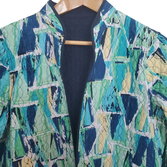 Blue/ Green Quilted Blazer with Modern Design. Lightweight.Reversible. SM. B0035 - Picture 2 of 7
